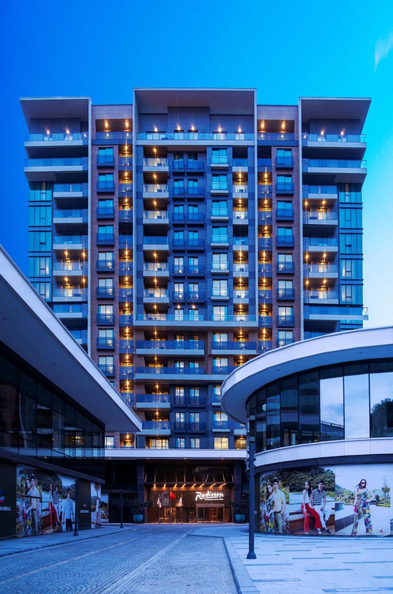 Radisson Residences Vadistanbul 5*